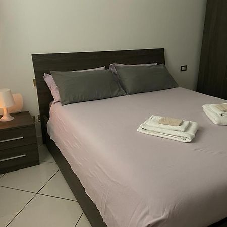 The Sea House Apartment Fiumicino Exterior photo