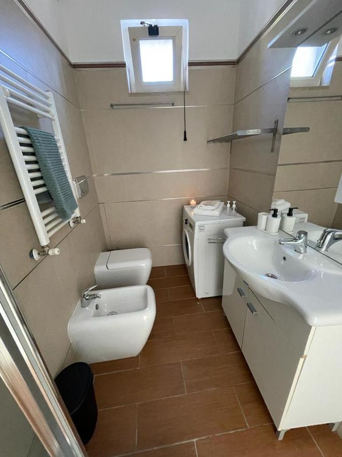The Sea House Apartment Fiumicino Exterior photo